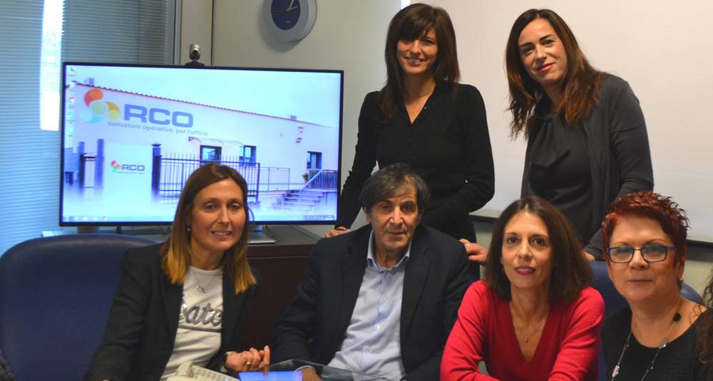 Il nostro team commerciale per rispondere a tutte le vostre domande